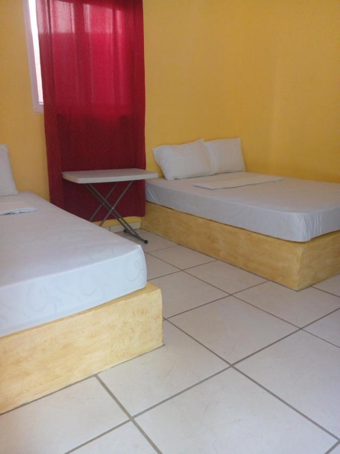 Cabanas Martina Surf Playa Guanico Pedregal Luaran gambar