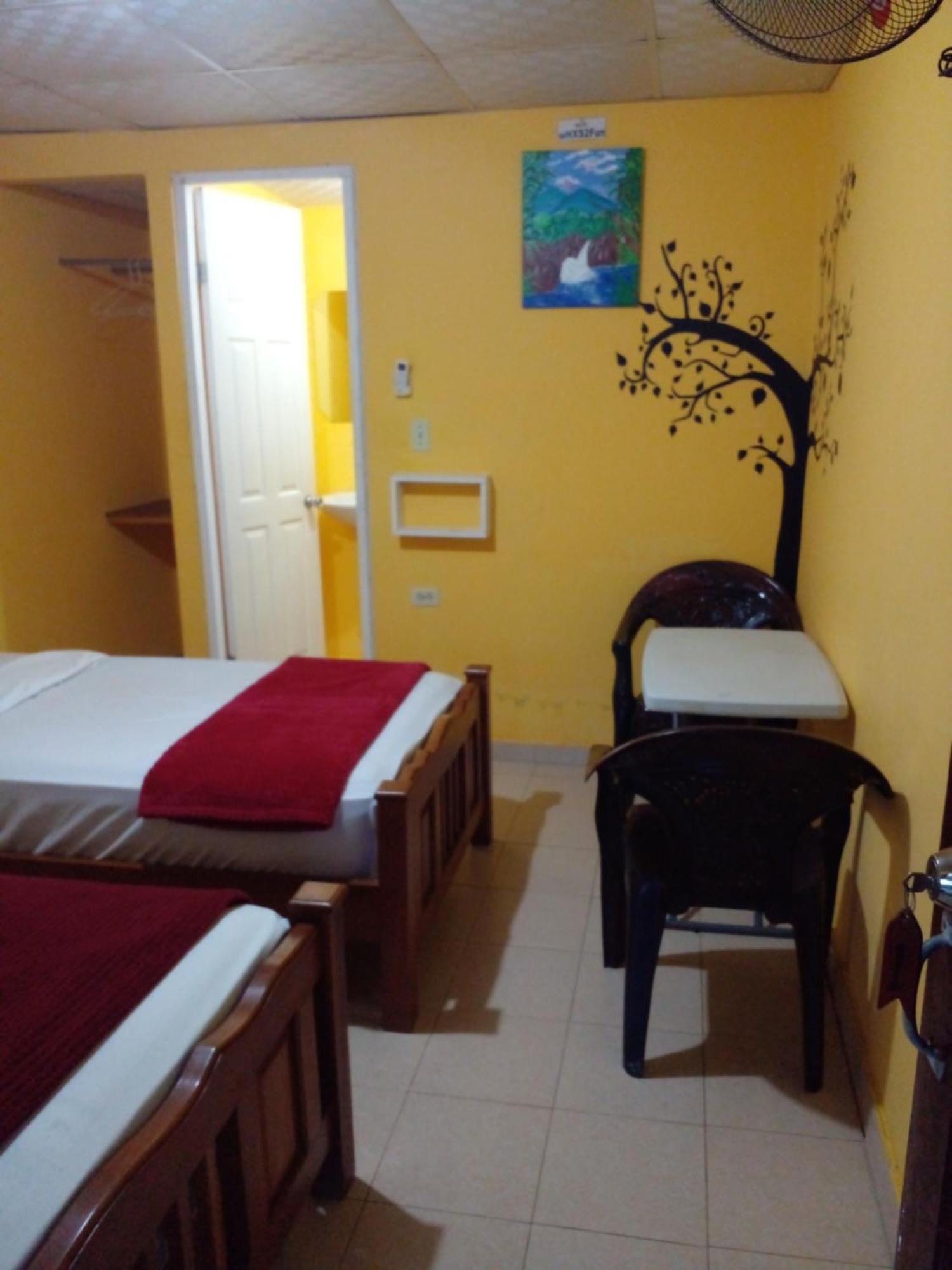 Cabanas Martina Surf Playa Guanico Pedregal Luaran gambar