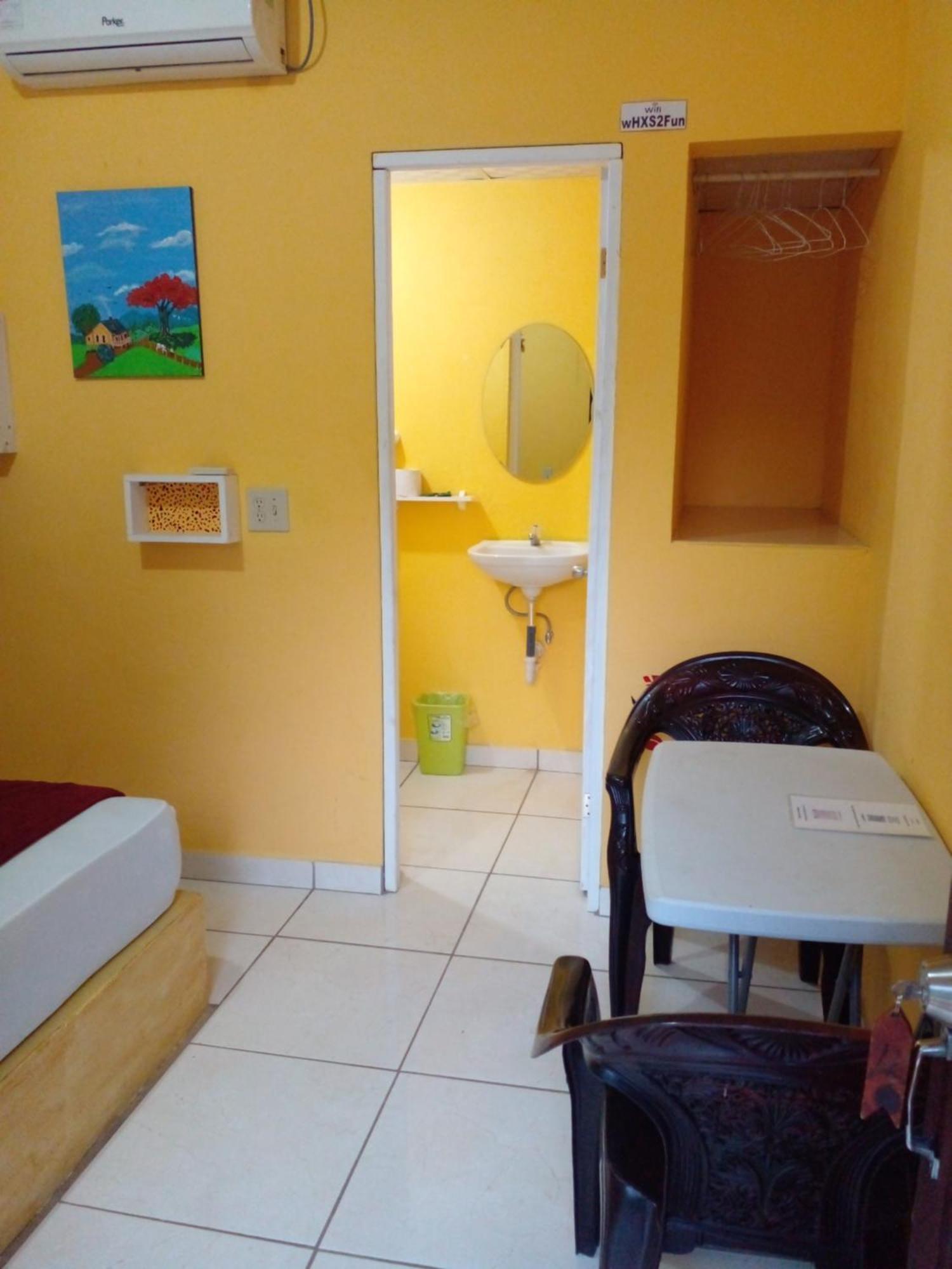 Cabanas Martina Surf Playa Guanico Pedregal Luaran gambar