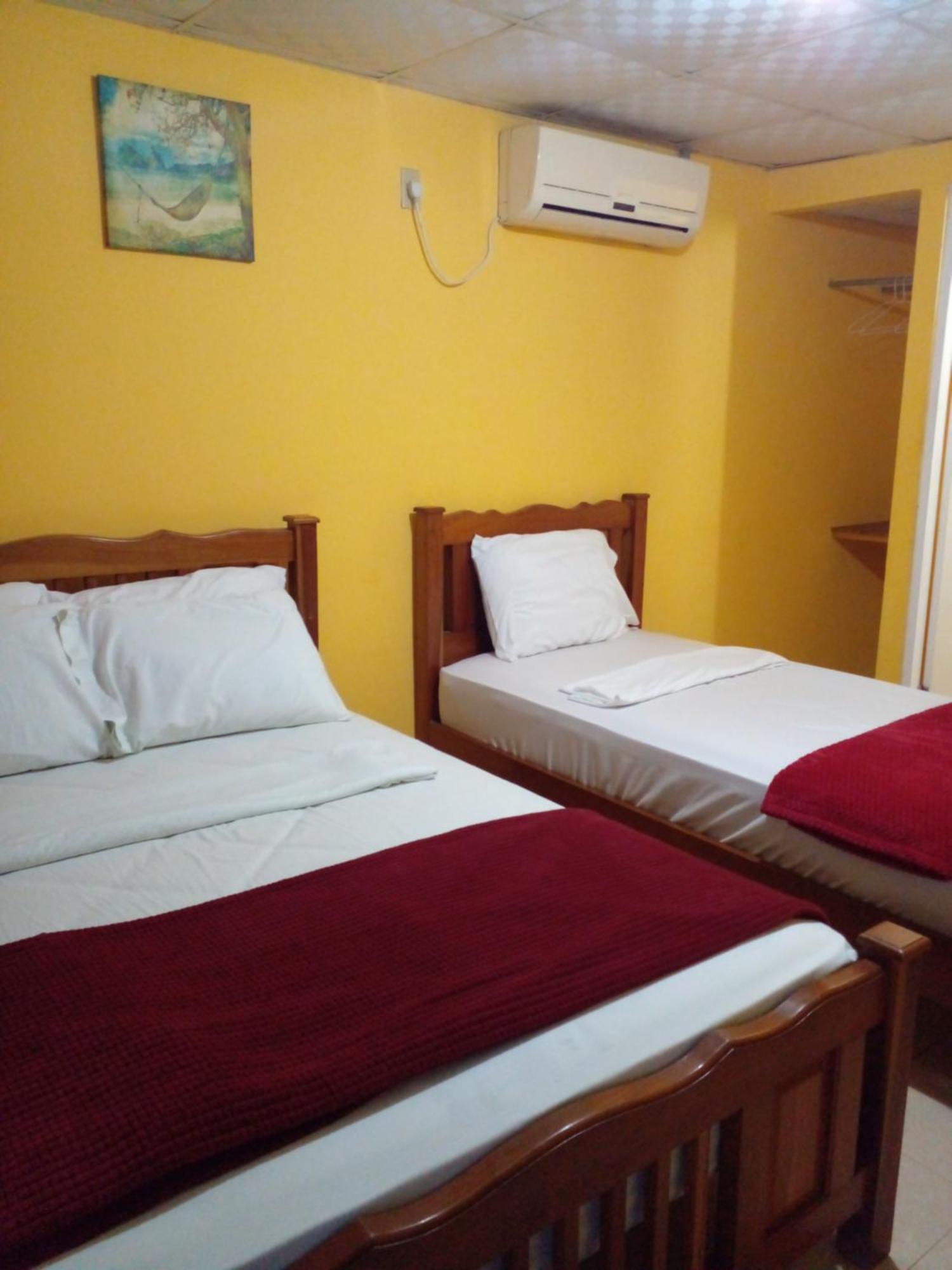 Cabanas Martina Surf Playa Guanico Pedregal Luaran gambar