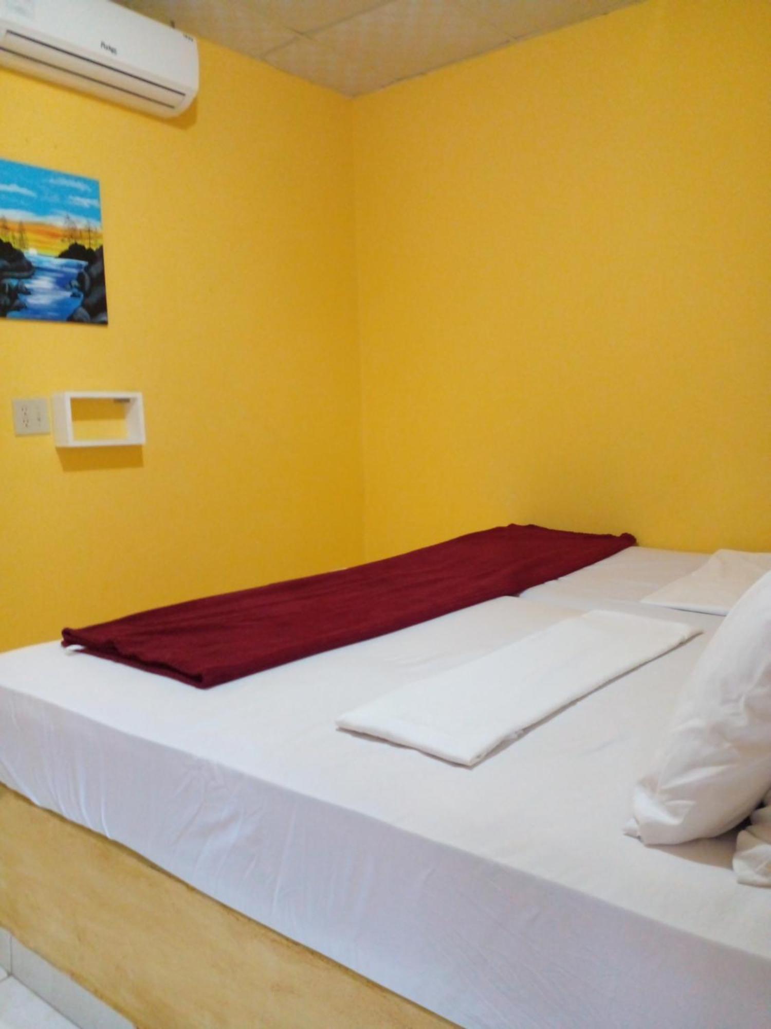 Cabanas Martina Surf Playa Guanico Pedregal Luaran gambar